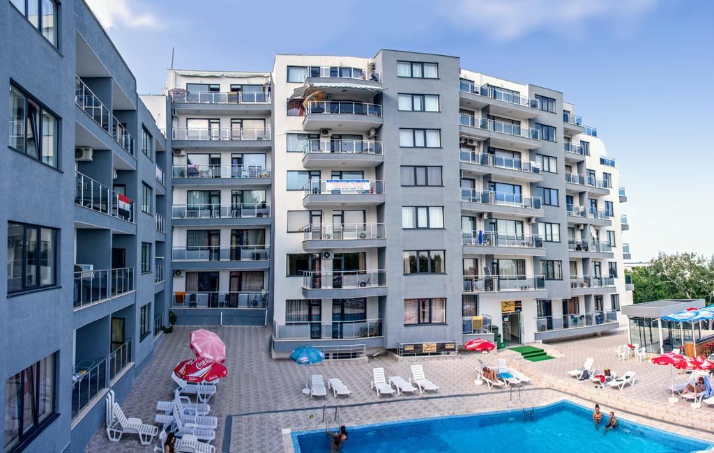 Ivtour Apartments In Yalta Complex Золотые Пески Экстерьер фото